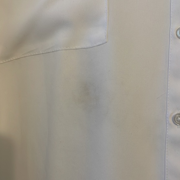 🛍️ 2/$20 White long sleeve blouse (2 sizes) - Picture 6 of 6